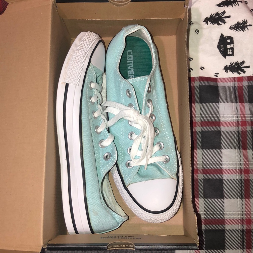 Double Tongue Converse